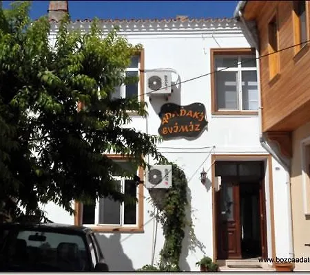 Adadaki Evimiz Bed & Breakfast Bozcaada